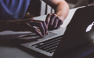 开云体育官网-澳大利亚网球英雄鏖战法国强敌，克耶高斯上演帽子戏法再掀热潮