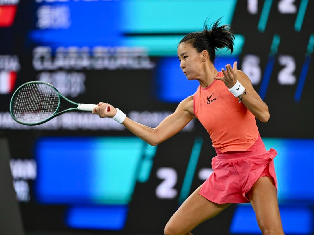 开云体育-FLY轻取CLG，Ming拿下关键大龙宿敌对决八强赛，强势挺进下一轮