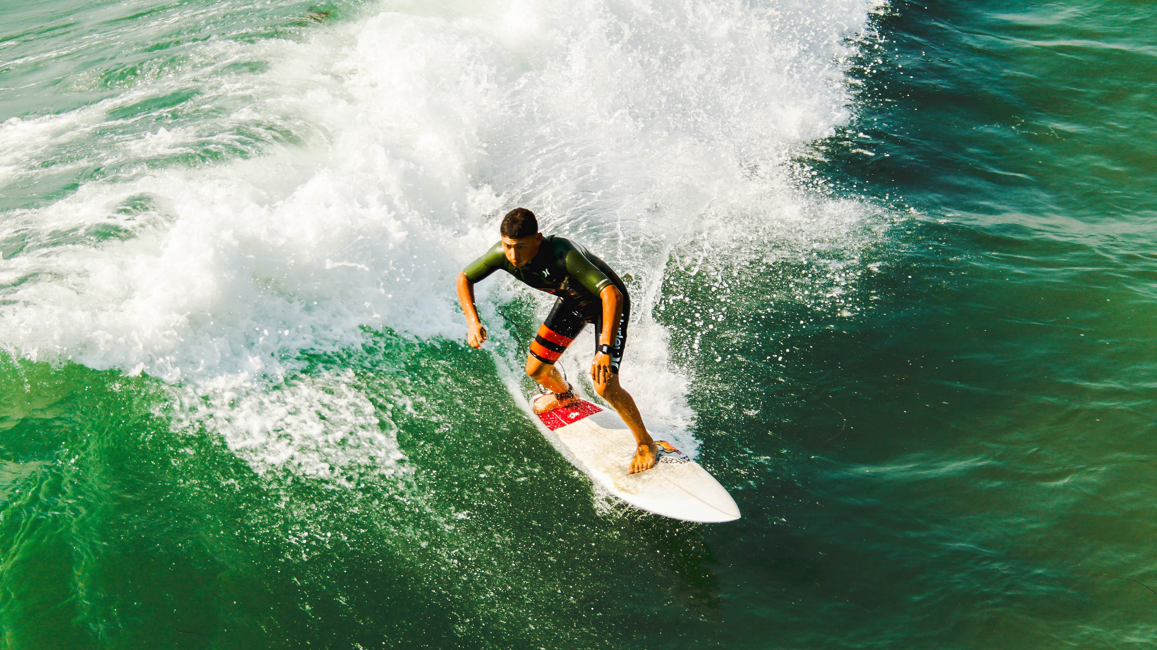 爵士复仇之战，布克化身冷血杀手，独行侠的无解难题浮出水面